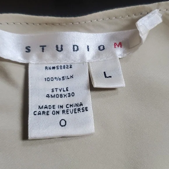 Elegant Cream Sleeveless Top - Picture 3 of 8